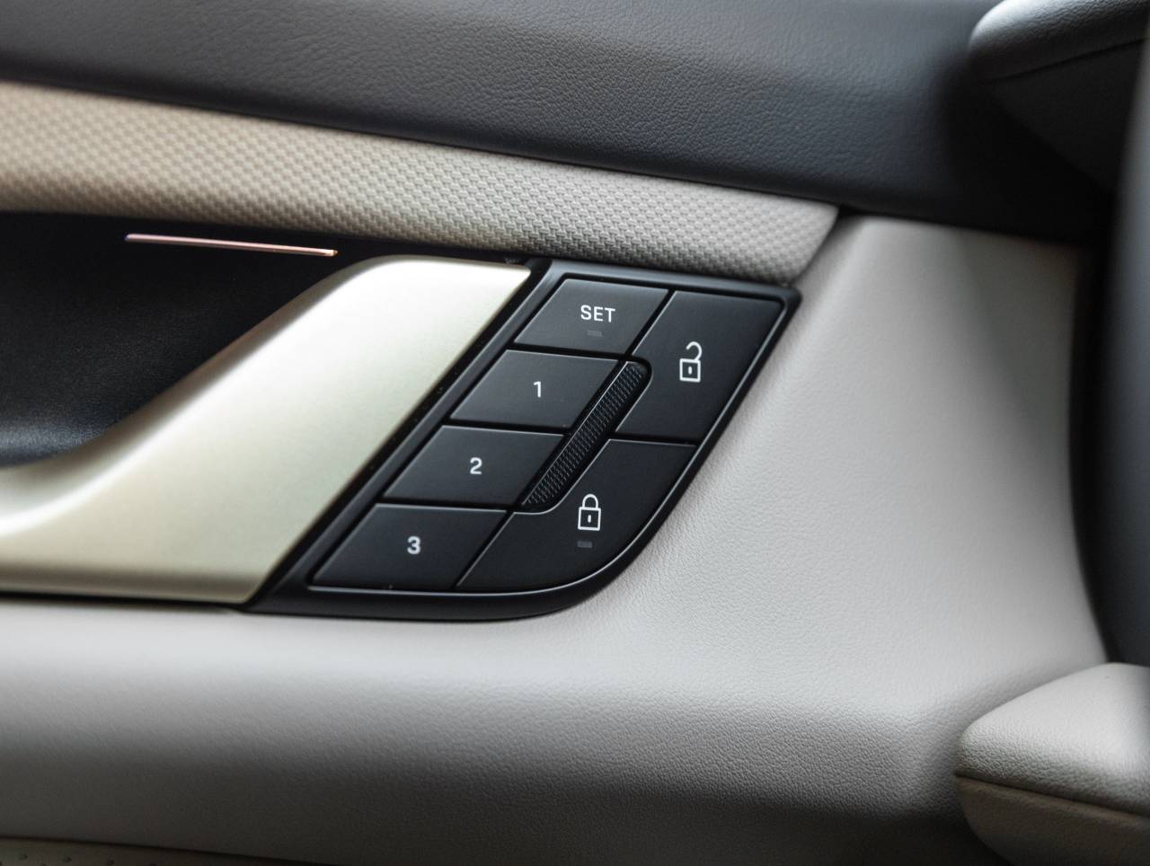 2026 Porsche Taycan 4S