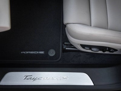 2026 Porsche Taycan 4S