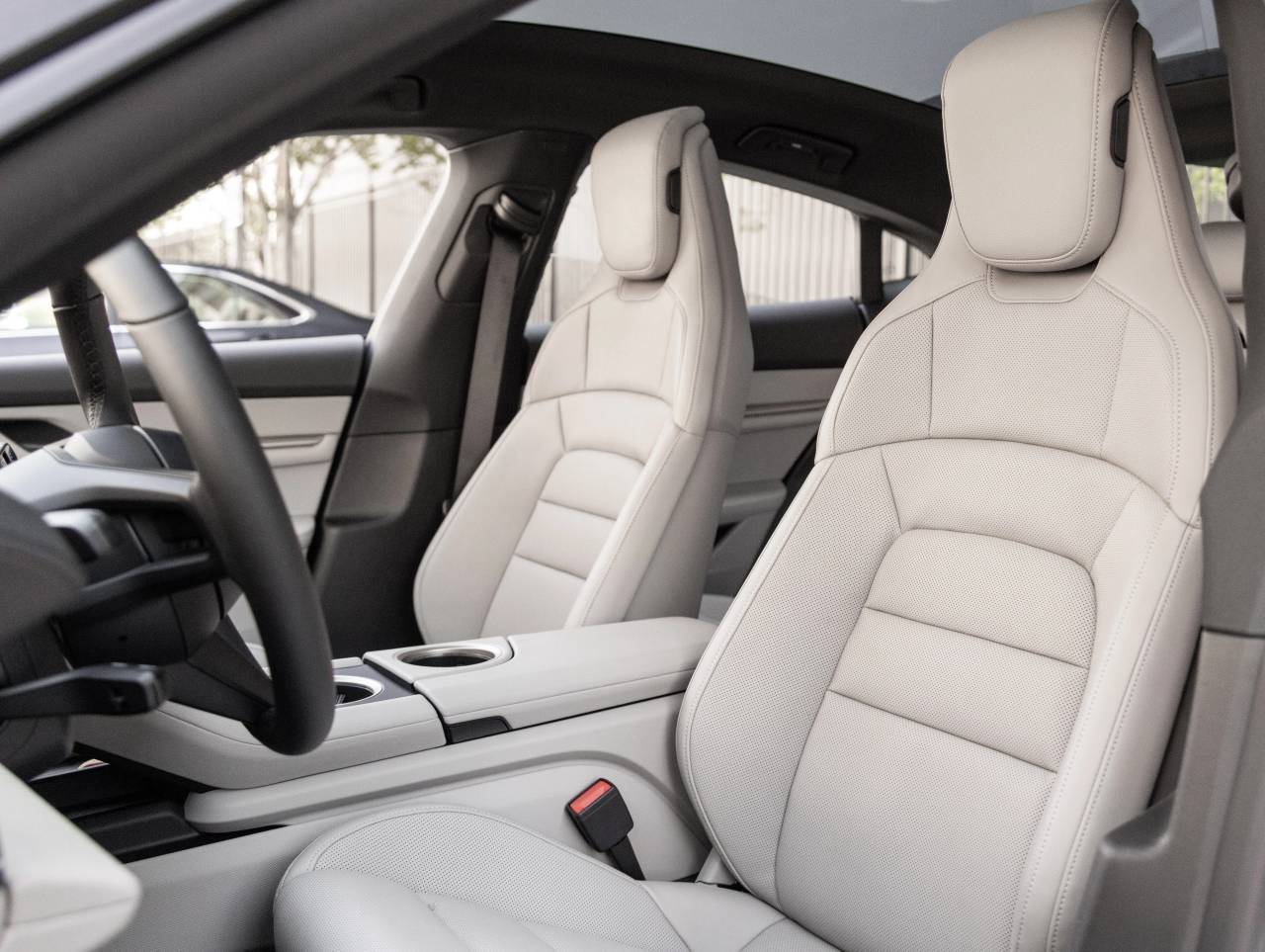 2026 Porsche Taycan 4S