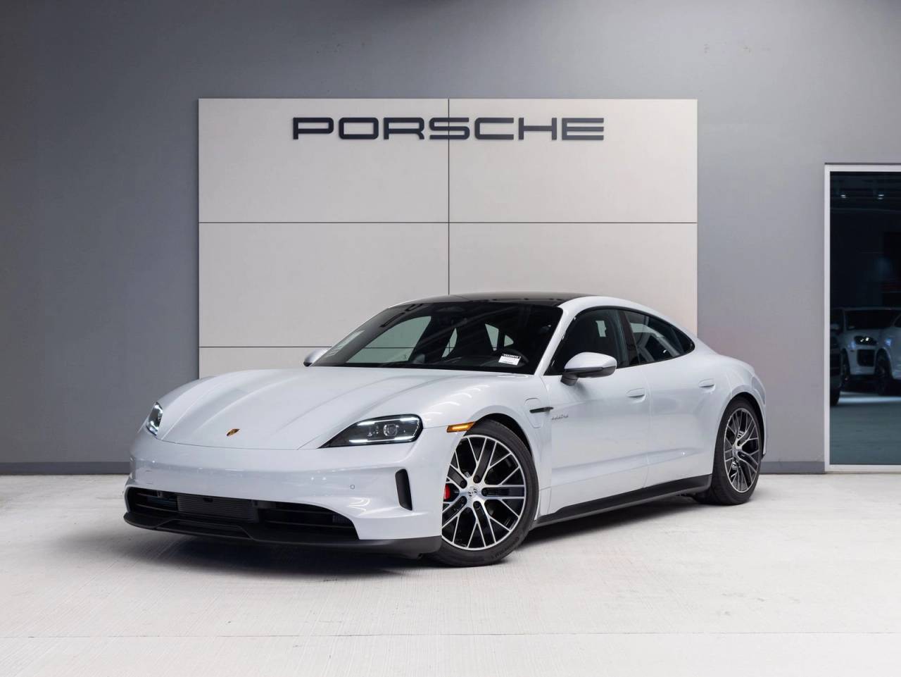 2026 Porsche Taycan 4S