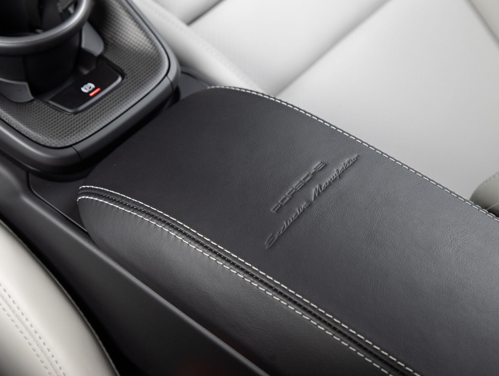 2022 Porsche 911 GT3 with Touring Package