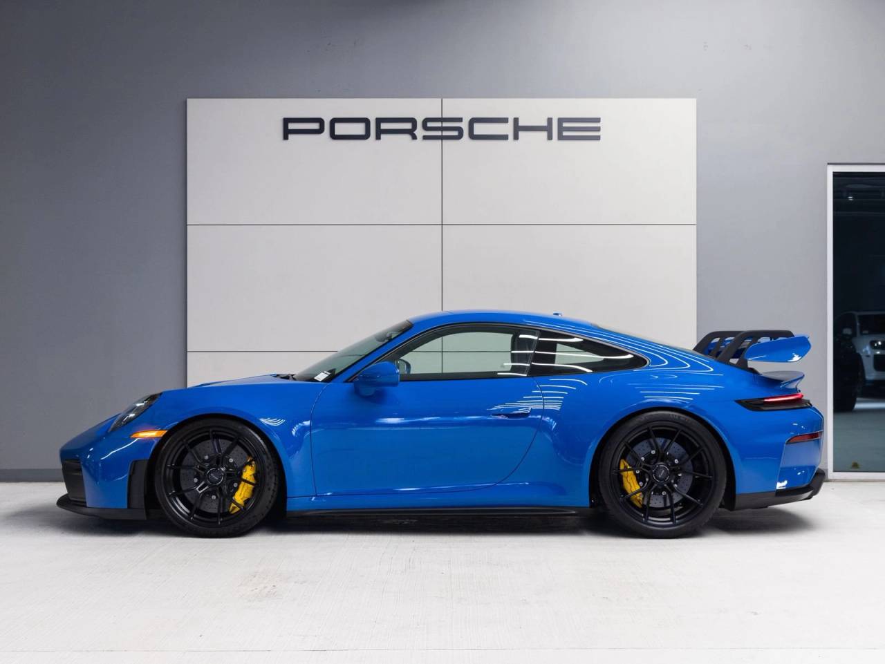 2025 Porsche 911 GT3