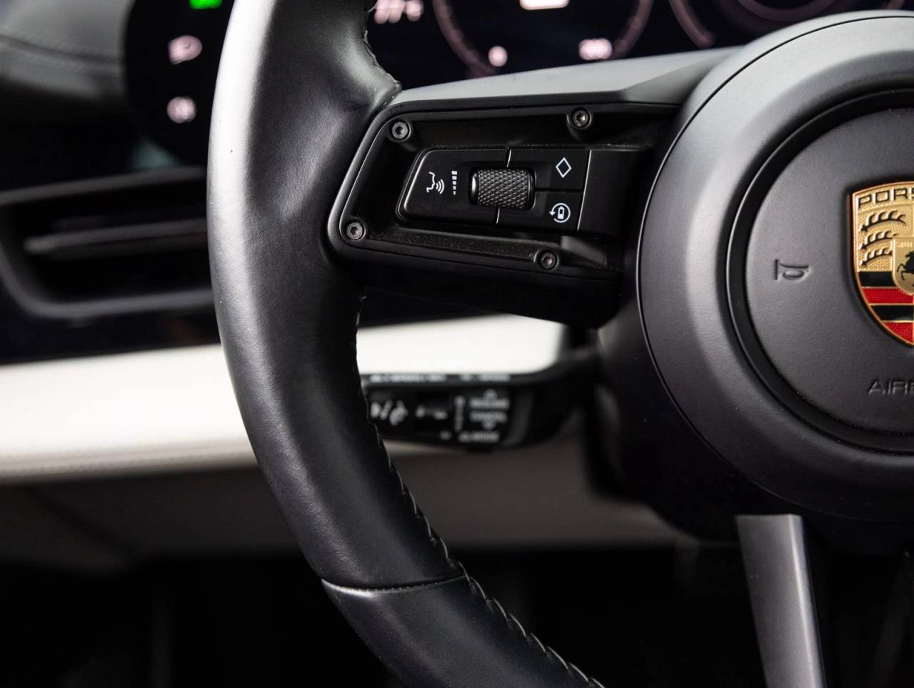 2020 Porsche Taycan Taycan Turbo