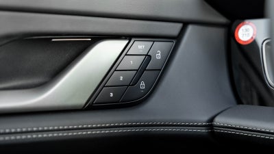 2025 Porsche Taycan Taycan Turbo