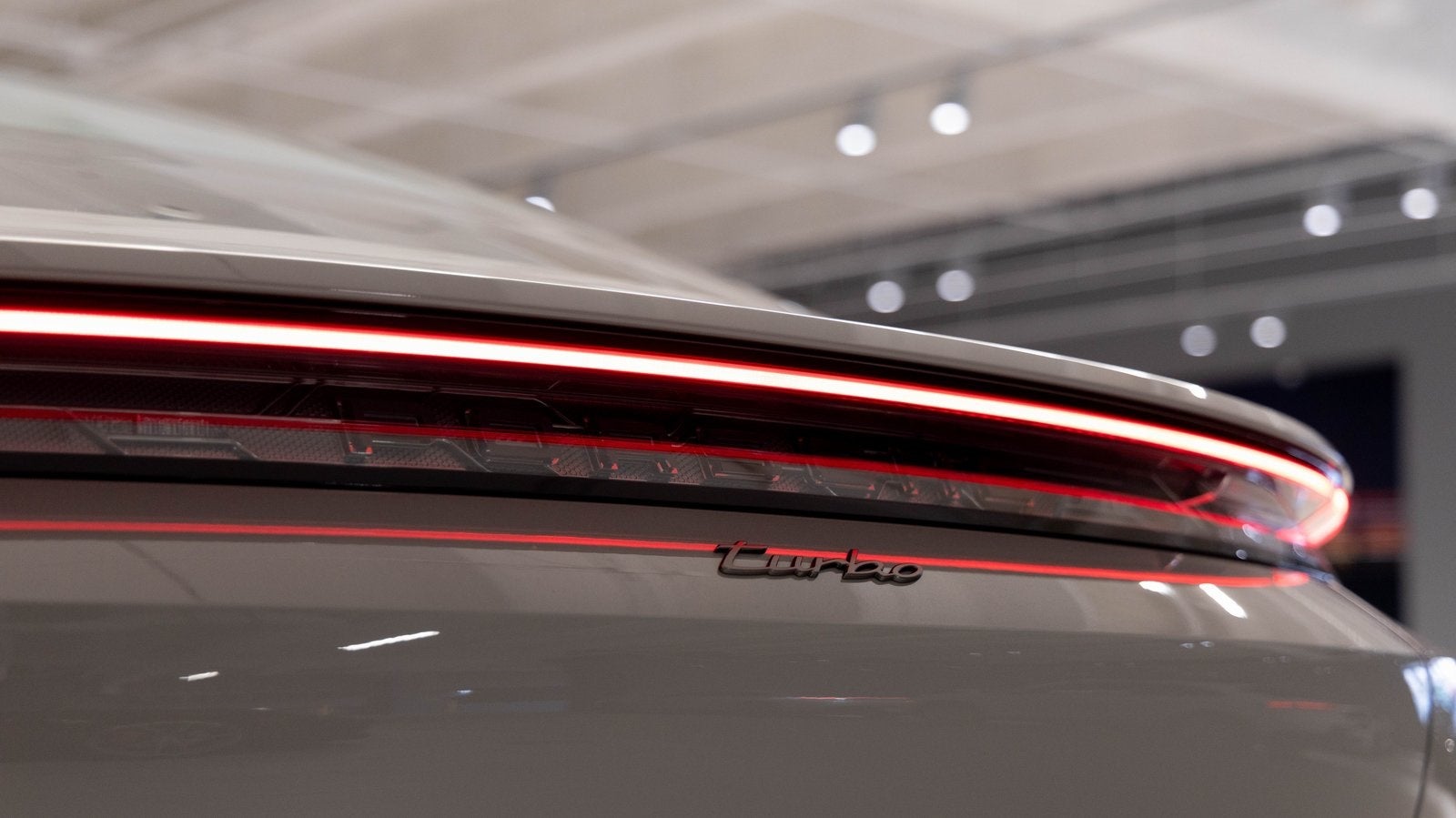 2025 Porsche Taycan Taycan Turbo