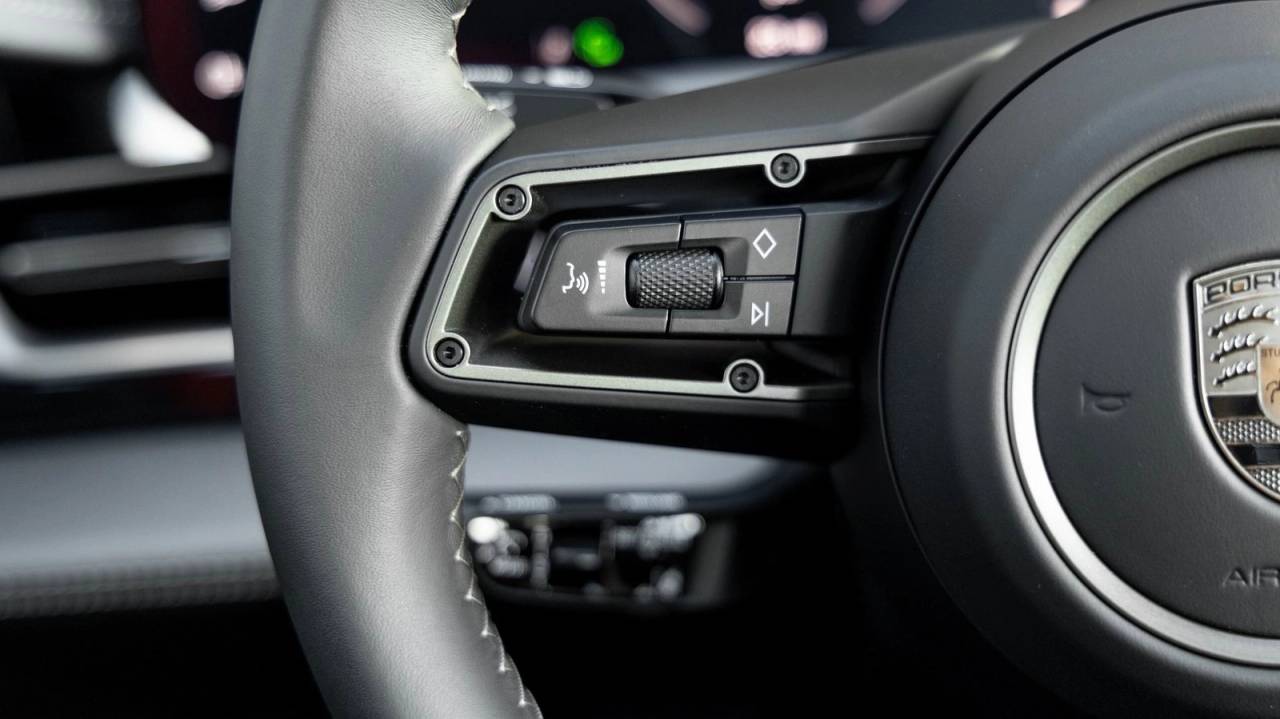 2025 Porsche Taycan Taycan Turbo