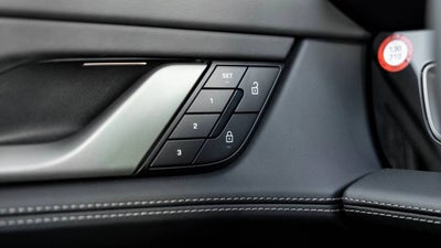 2025 Porsche Taycan Taycan Turbo