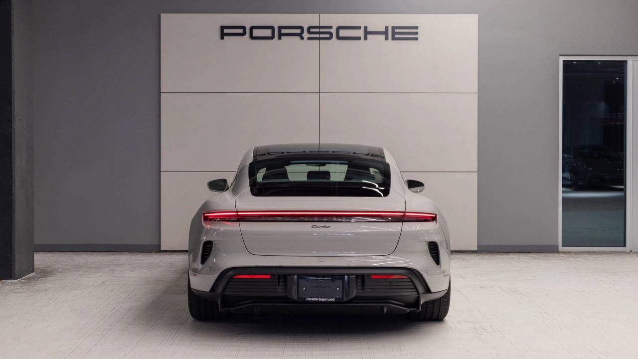 2025 Porsche Taycan Taycan Turbo