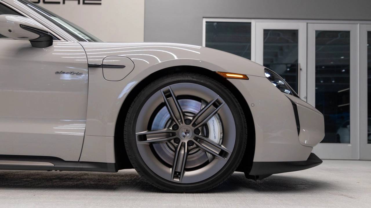 2025 Porsche Taycan Taycan Turbo