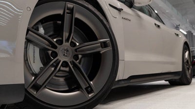 2025 Porsche Taycan Taycan Turbo