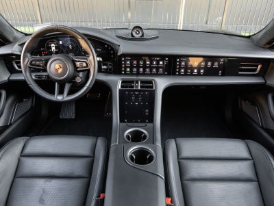 2021 Porsche Taycan Taycan Turbo S