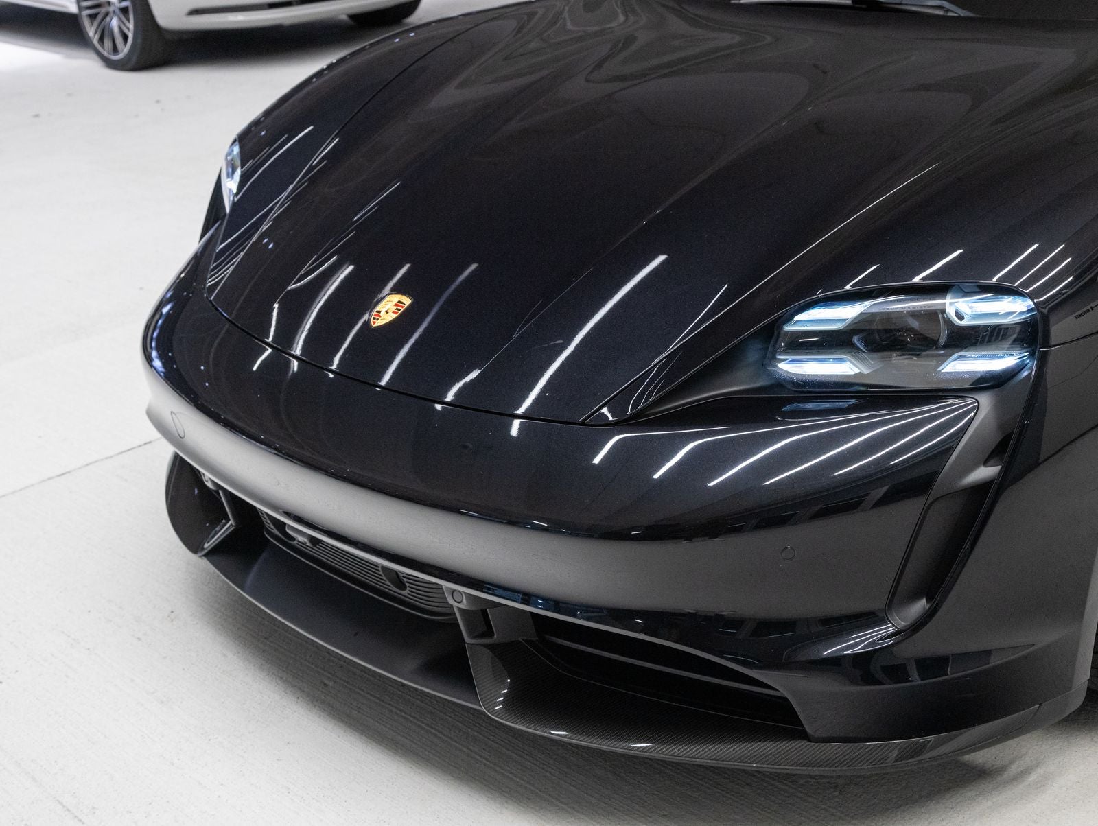 2021 Porsche Taycan Taycan Turbo S