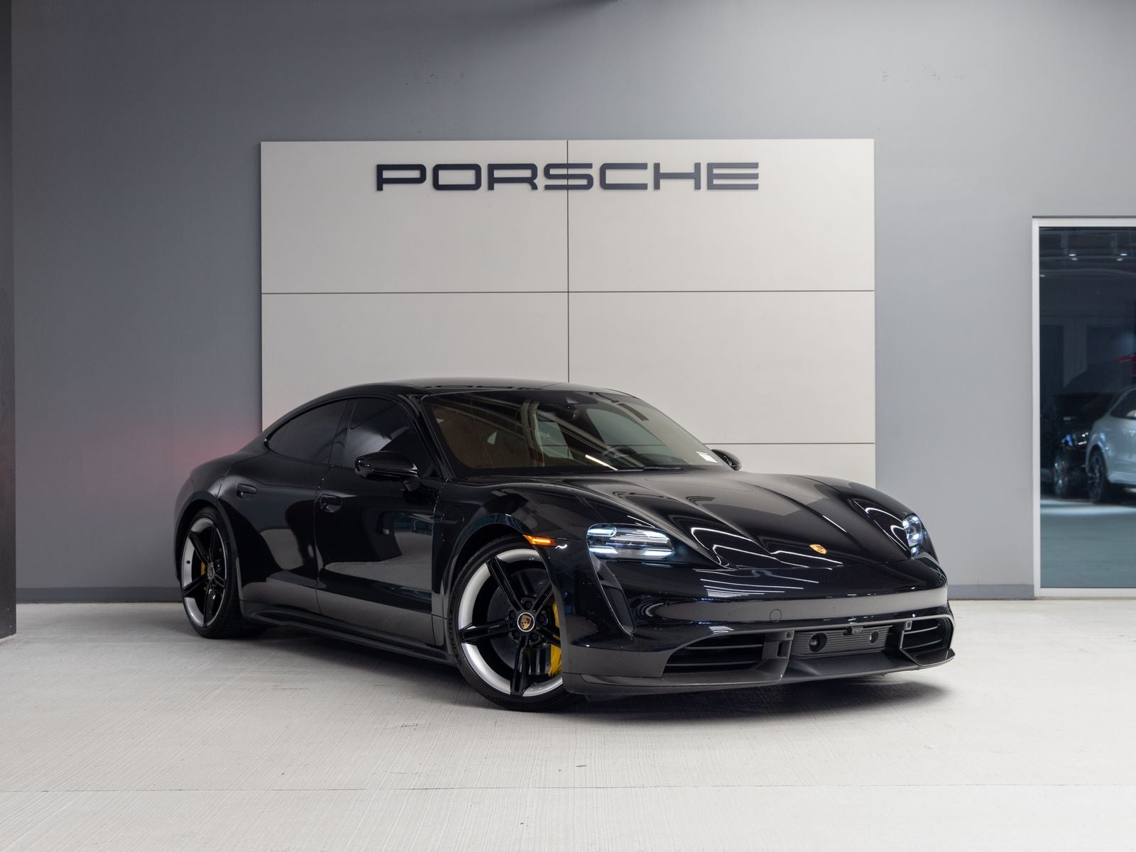 2021 Porsche Taycan Taycan Turbo S