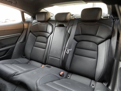 2021 Porsche Taycan Taycan Turbo S