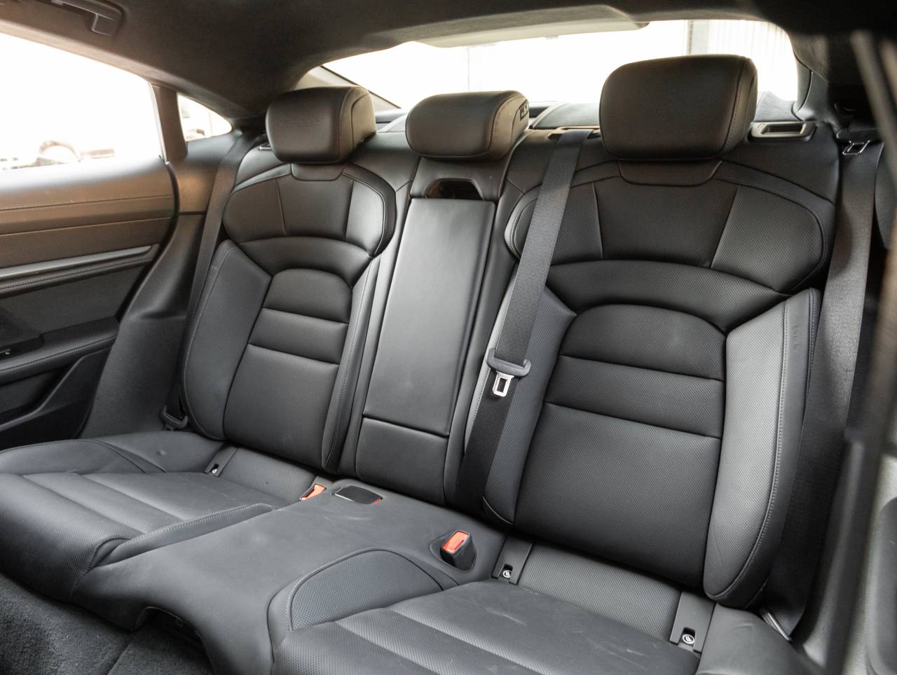 2021 Porsche Taycan Taycan Turbo S