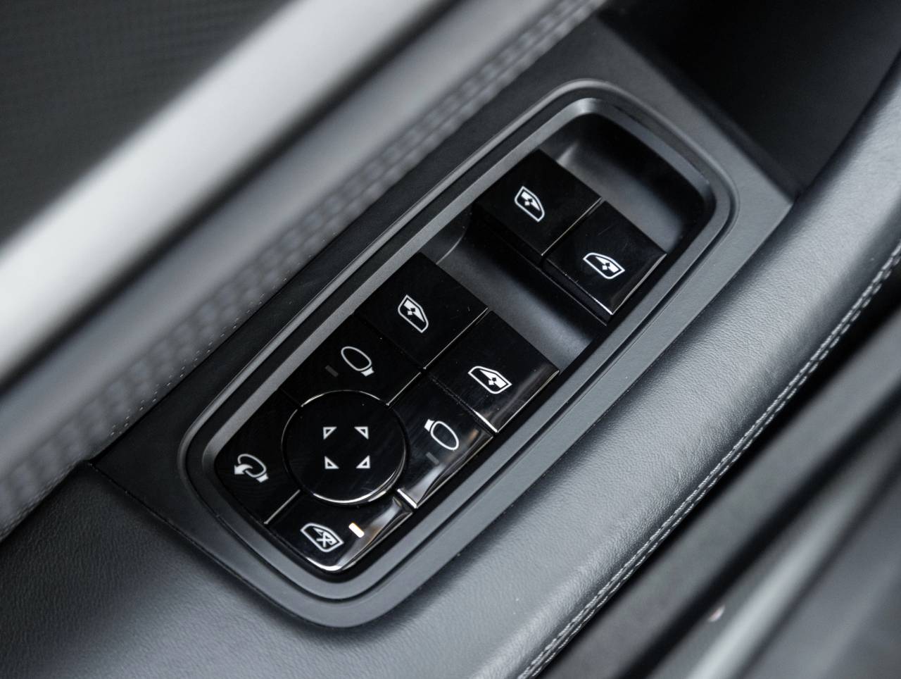 2021 Porsche Taycan Taycan Turbo S