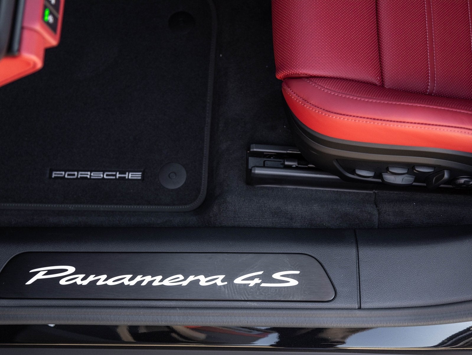 2026 Porsche Panamera Panamera 4S E-Hybrid