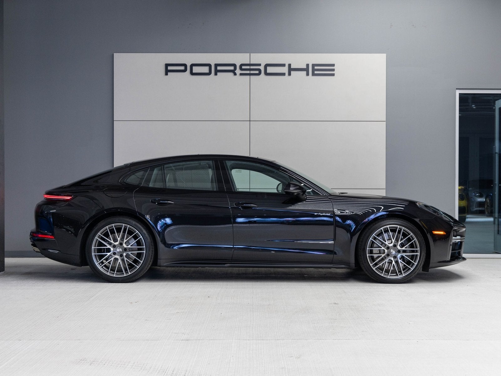 2026 Porsche Panamera Panamera 4S E-Hybrid