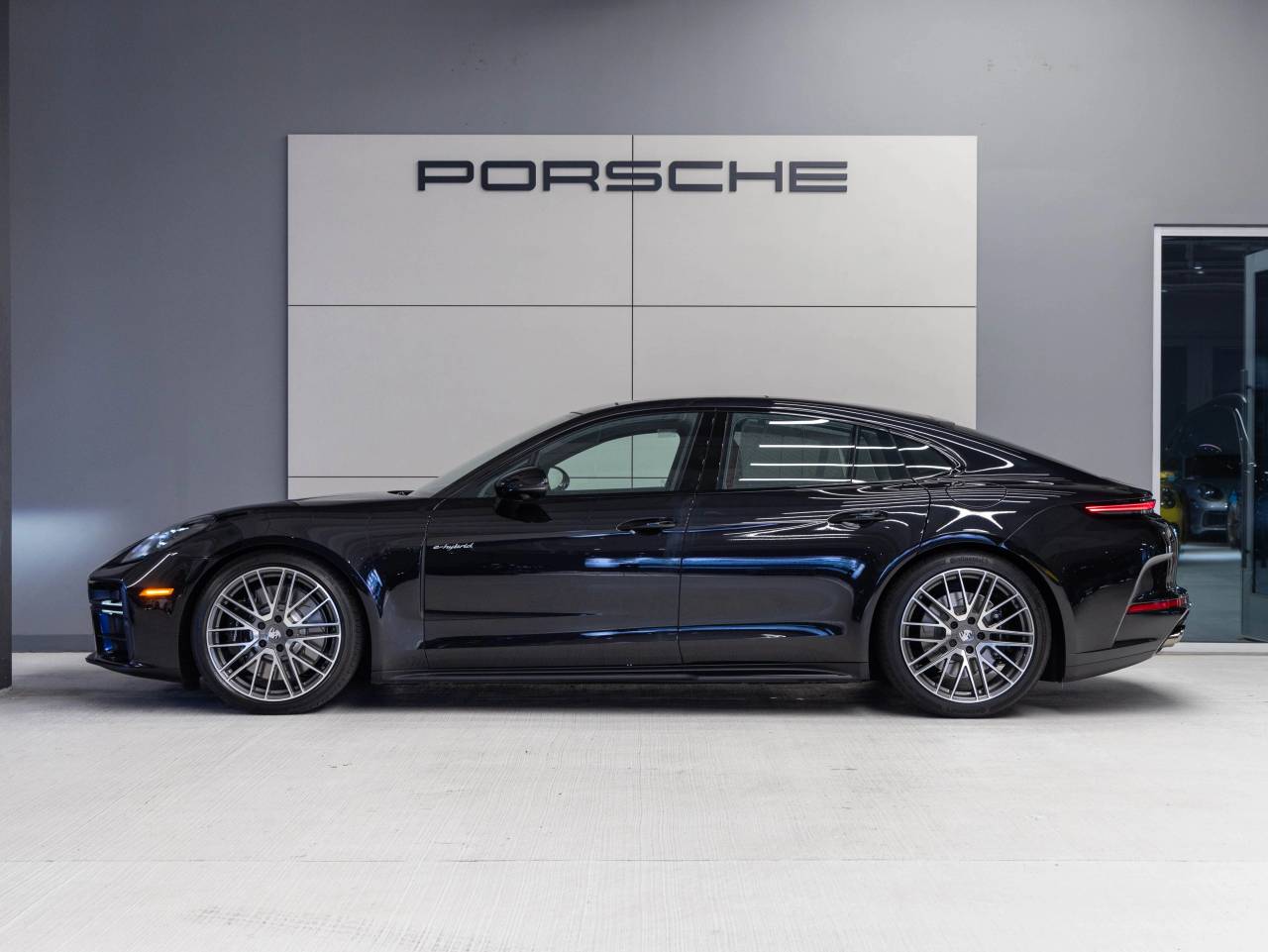 2026 Porsche Panamera Panamera 4S E-Hybrid