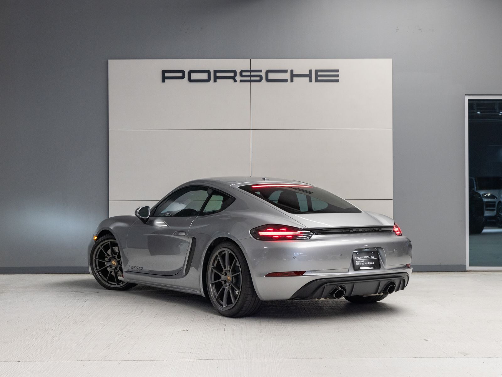 2024 Porsche 718 Cayman GTS 4.0