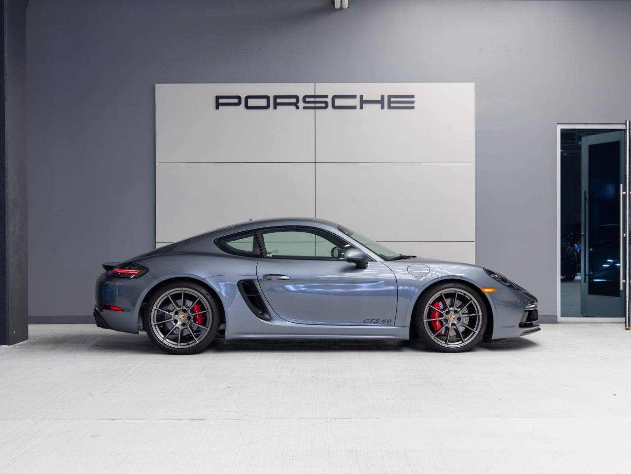 2025 Porsche 718 718 Cayman GTS 4.0