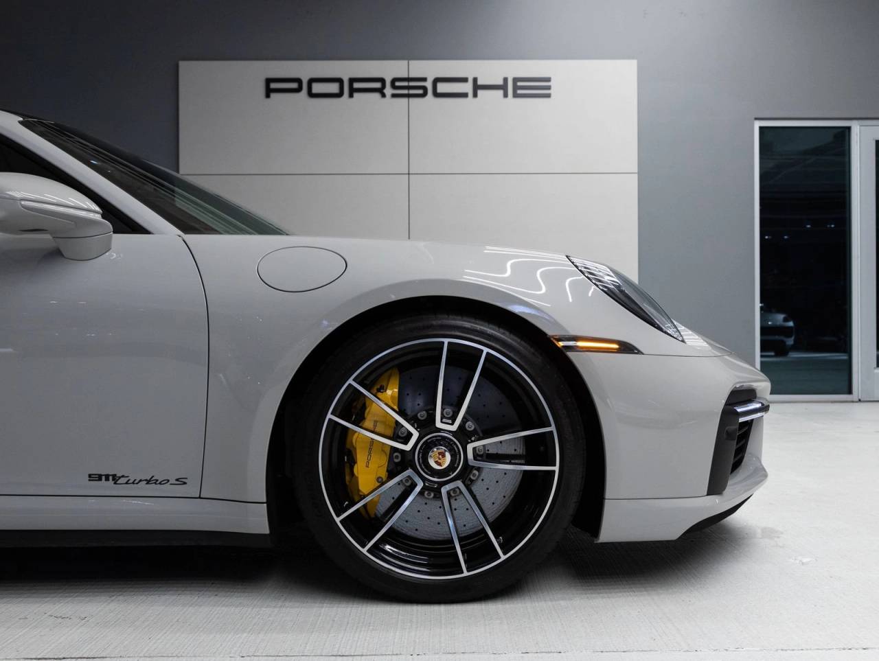 2024 Porsche 911 911 Turbo S