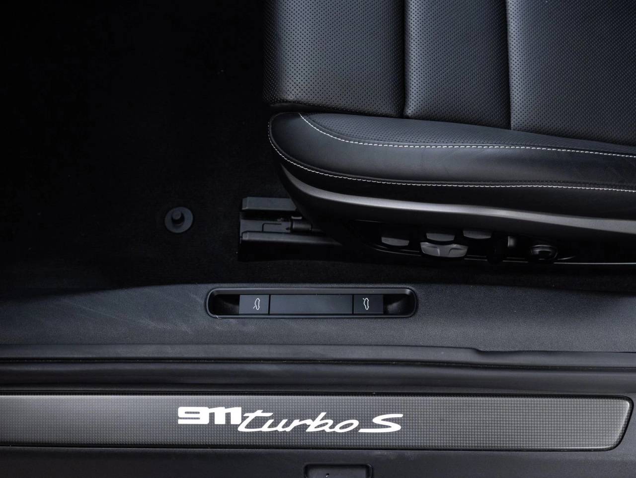 2021 Porsche 911 Turbo S