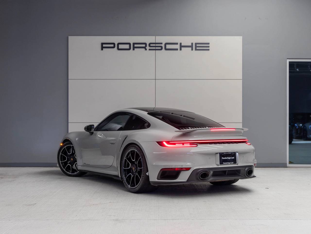 2022 Porsche 911 911 Turbo S (MY22)