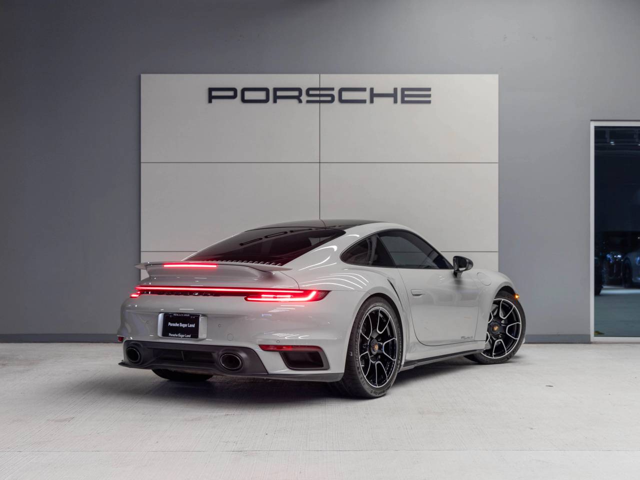 2022 Porsche 911 911 Turbo S (MY22)
