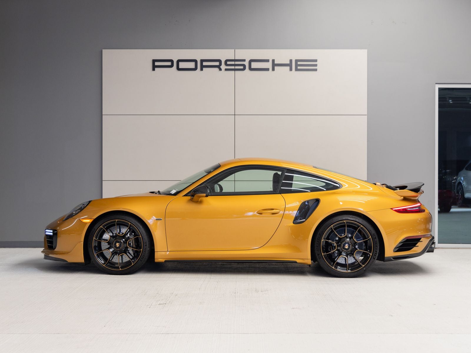 2018 Porsche 911 911 Turbo S Exclusive Series