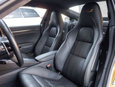 2018 Porsche 911 911 Turbo S Exclusive Series