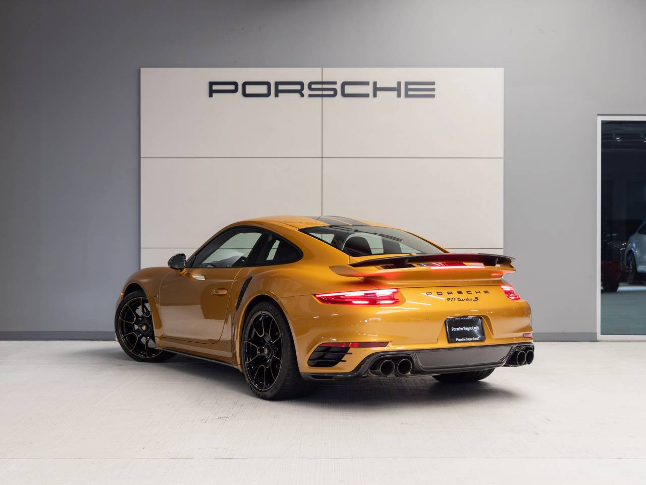 2018 Porsche 911 911 Turbo S Exclusive Series