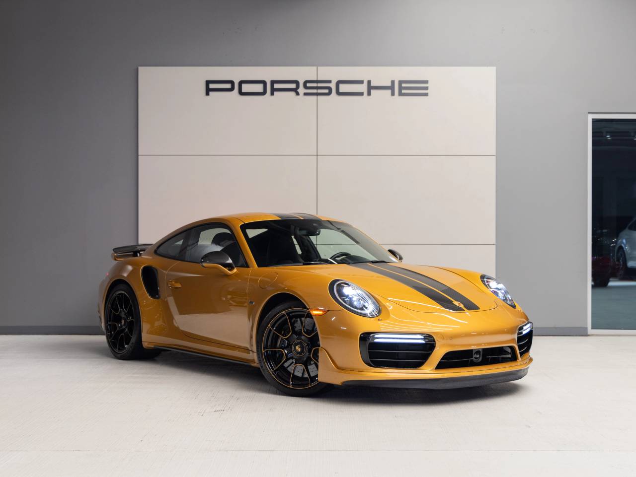 2018 Porsche 911 911 Turbo S Exclusive Series