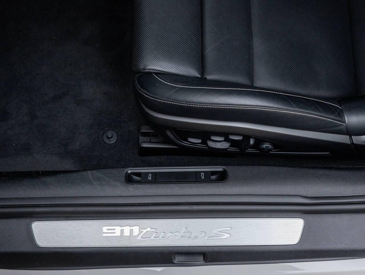 2022 Porsche 911 911 Turbo S (MY22)