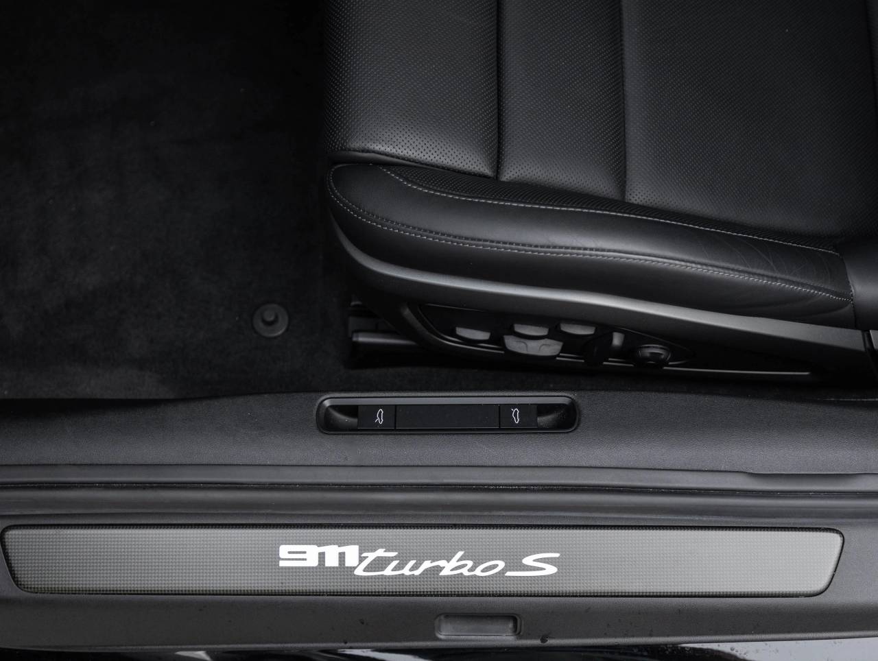 2023 Porsche 911 911 Turbo S (MY23)