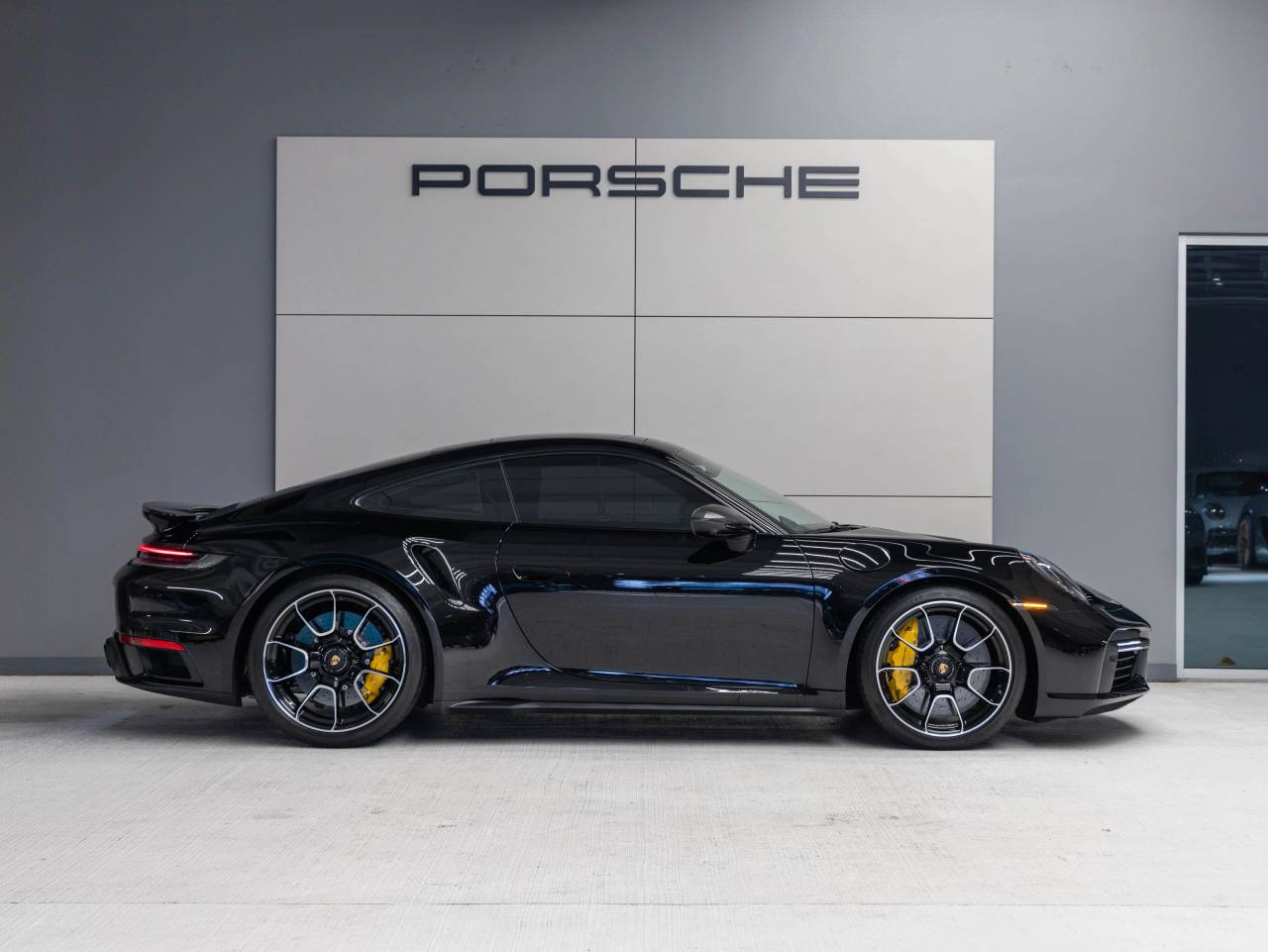 2023 Porsche 911 911 Turbo S (MY23)