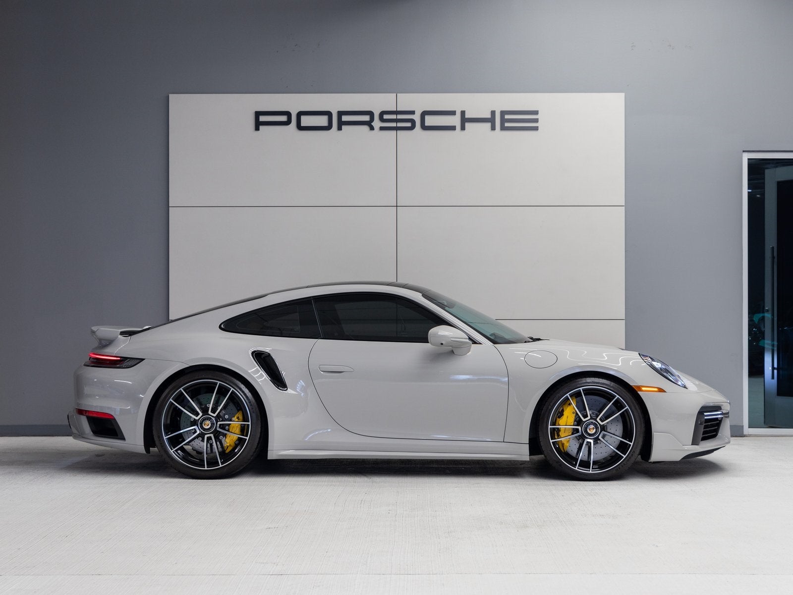 2024 Porsche 911 911 Turbo S (MY24)