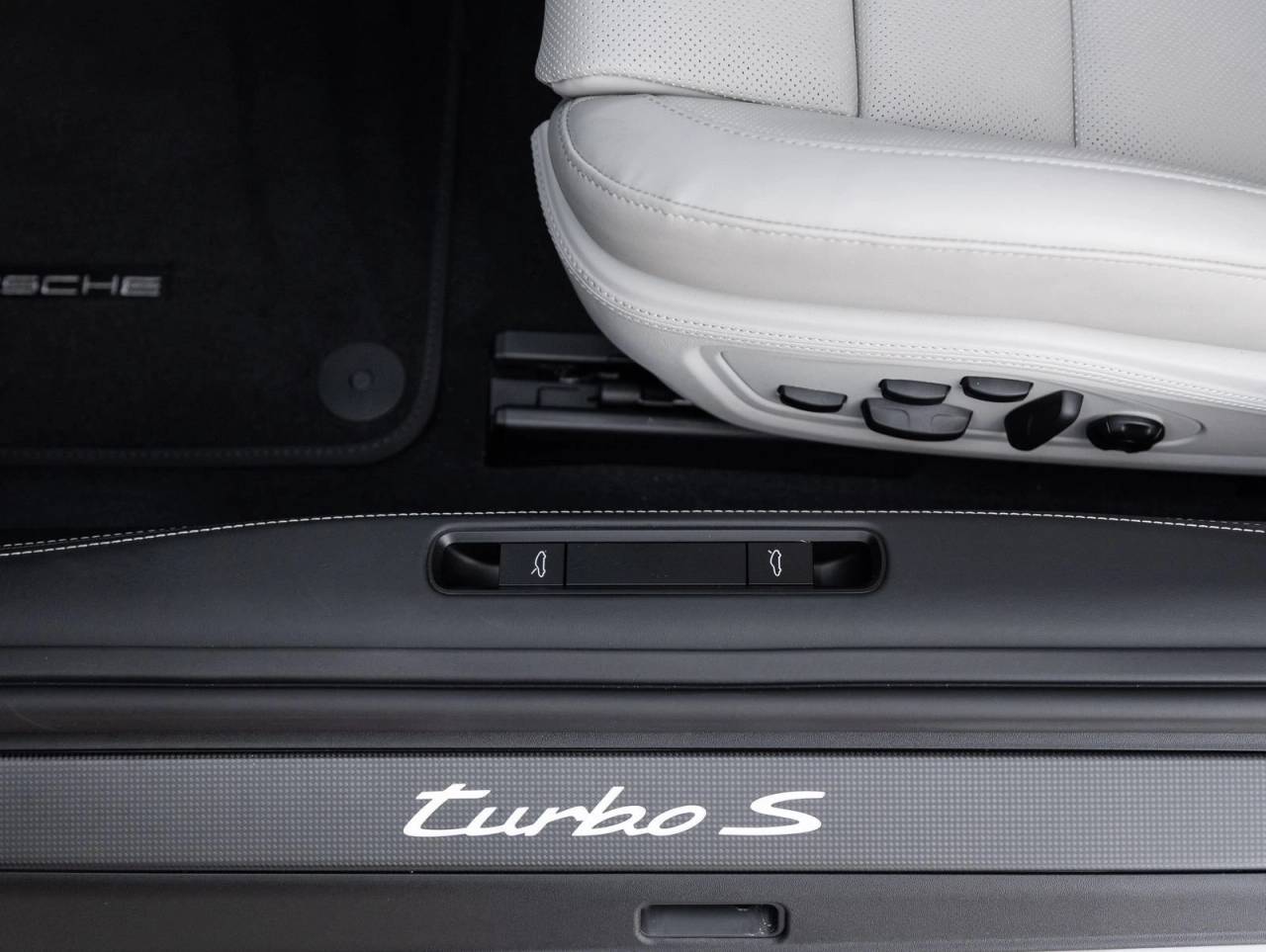 2026 Porsche 911 911 Turbo S