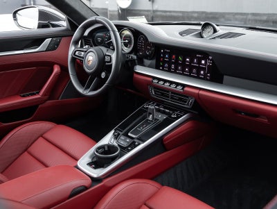 2025 Porsche 911 Turbo S