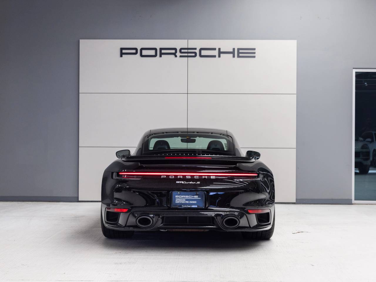 2025 Porsche 911 Turbo S