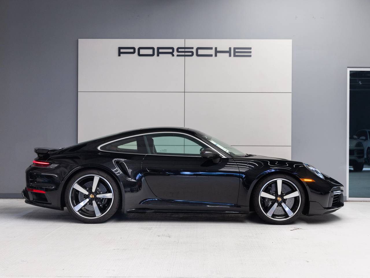 2025 Porsche 911 Turbo S