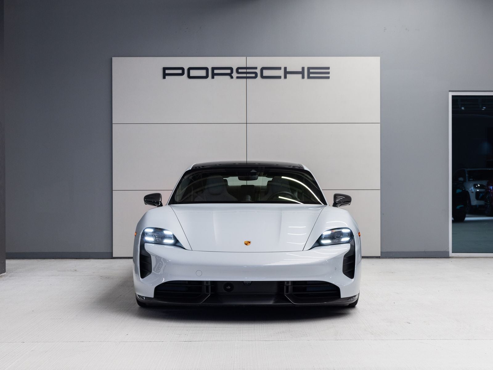 2023 Porsche Taycan GTS
