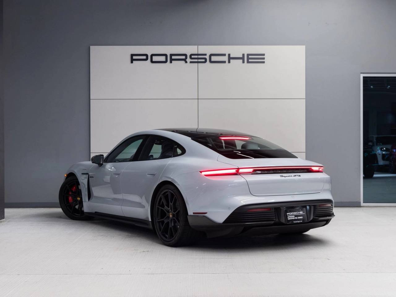 2023 Porsche Taycan GTS