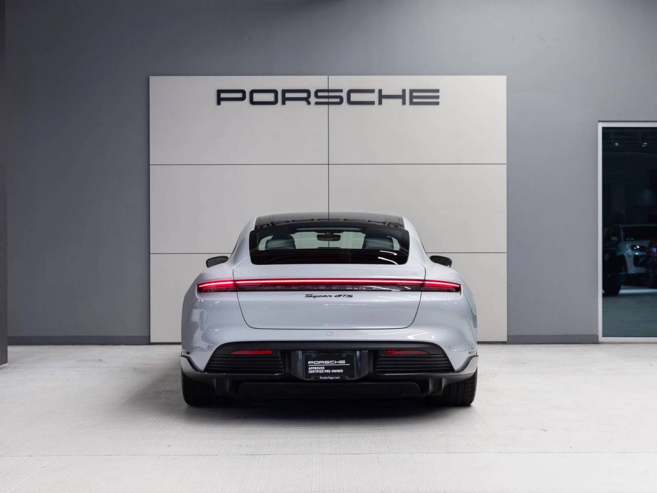 2023 Porsche Taycan GTS