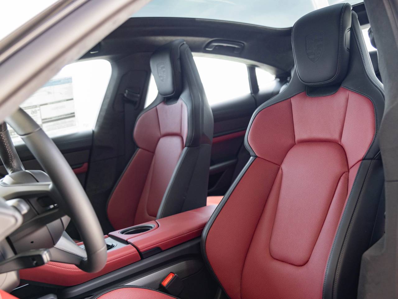 2025 Porsche Taycan Taycan GTS