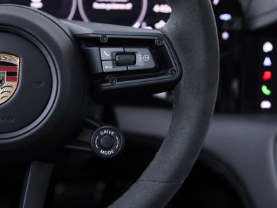 2025 Porsche Taycan GTS