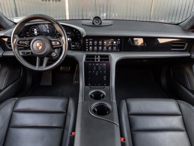 2022 Porsche Taycan Taycan GTS (MY22)