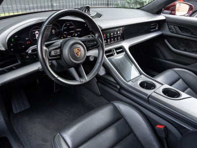 2022 Porsche Taycan Taycan GTS (MY22)