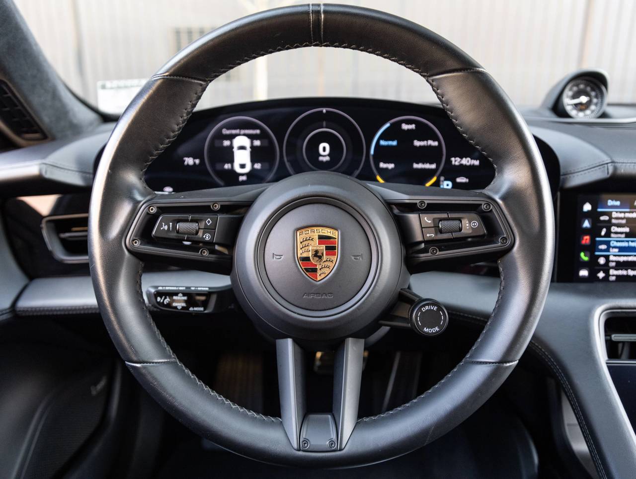 2022 Porsche Taycan Taycan GTS (MY22)