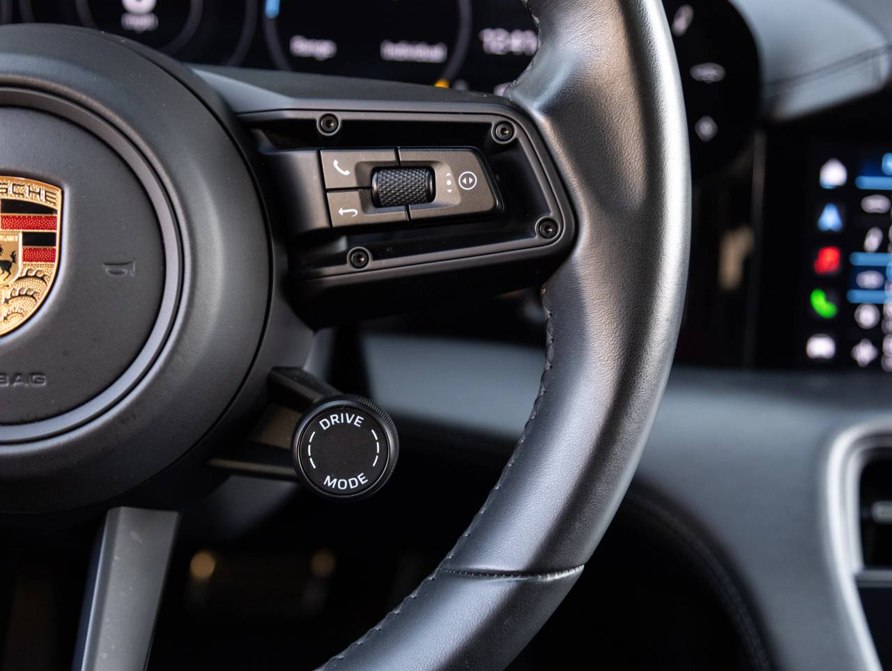 2022 Porsche Taycan Taycan GTS (MY22)